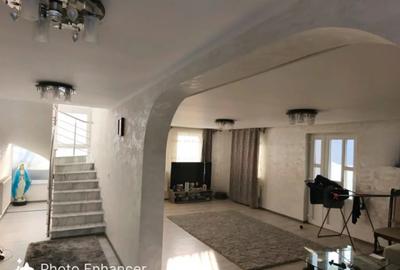 Casă cu 4 camere cu Teren 1500 Mp în Vicovu de Sus - 14