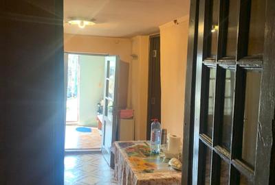 Casă individuală cu 3 camere cu Canalizare în Ultracentral - 1