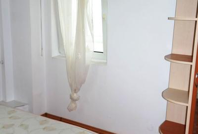 Apartament cu 3 camere semidecomandat, mobilat în Berceni - 13