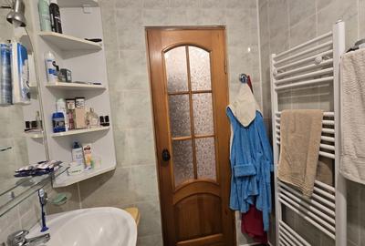 Apartament cu 3 camere decomandat în Central - 2