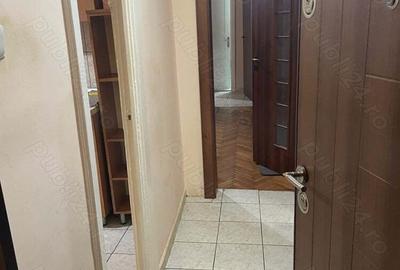 Inchiriez apartament cu 2 camere - 1