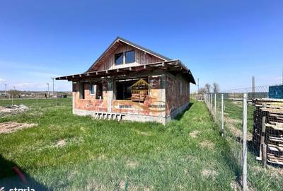 Casă cu 3 camere în Siretu - 10
