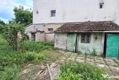 Casă cu 2 camere cu Teren 884 Mp în Pârneava - 12