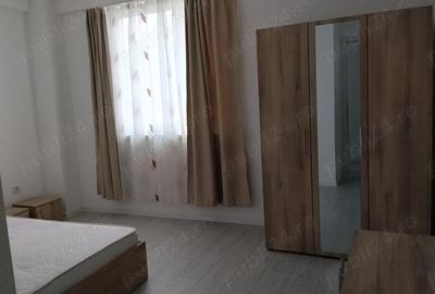 Apartament cu 3 camere decomandat în Central - 3