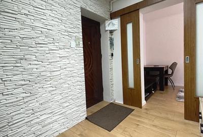 Apartament cu 3 camere semidecomandat în Gojdu - 8