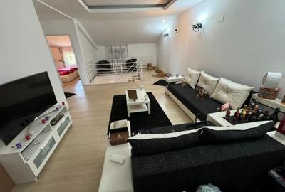 Casa versatila mobilata-utilata. 16 cam. 6 bai. 3 bucatari. Util 310mp - 33