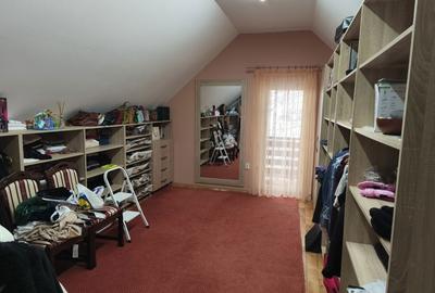 Casă cu 4 camere în Central - 7