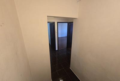 Apartament cu 2 camere decomandat în Giurgiului - 6