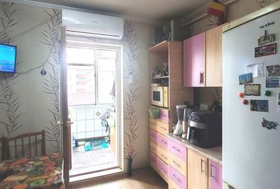 Apartament cu 2 camere decomandat în Calea București - 3