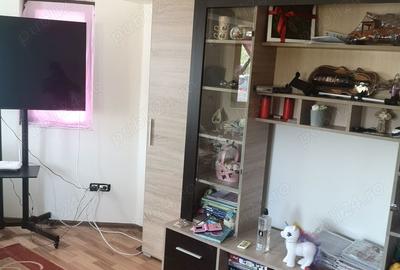 Vand casa la tara Vand casa la tara - 1