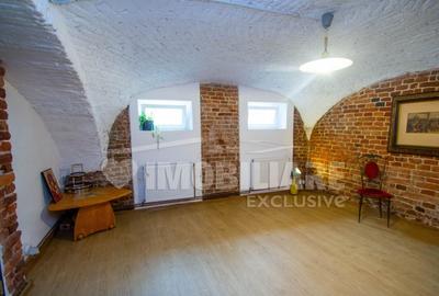 Spațiu comercial, de 35 mp, în Fabric