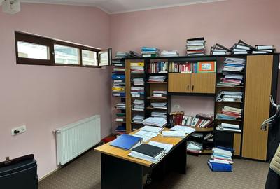 Casă individuală cu 5 camere cu Canalizare în Parcul Carol - 14