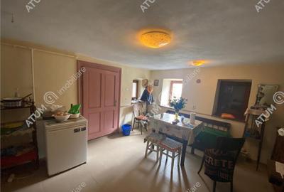 Casa cu 4 camere si anexe in comuna Mohu din Selimbar - 7