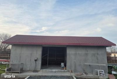 Teren de 1020 mp, în Corbu