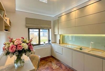 Casă cu 4 camere în Palazu Mare - 3