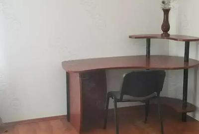 Casa Stupini complet mobilata, curte proprie cu foisor - 2