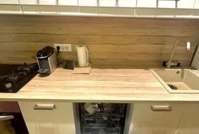 Apartament cu 3 camere decomandat, mobilat în Armeneasca - 2