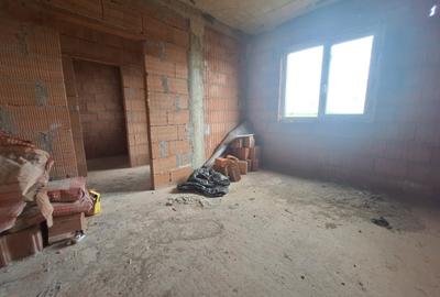 Duplex 5 camere, 128 mp utili, despartit prin camera tehnica, Calea Urseni - 11