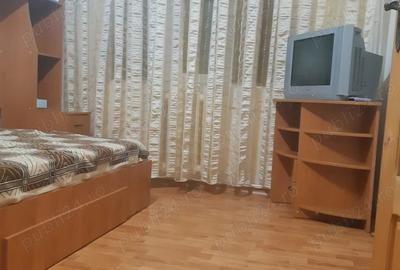 De vinzare Garsoniera zona Paco Gara - 3