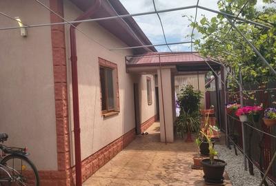 Casă cu 2 camere cu Teren 214 Mp în Central - 9