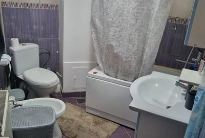 Apartament cu 3 camere decomandat în Central - 6