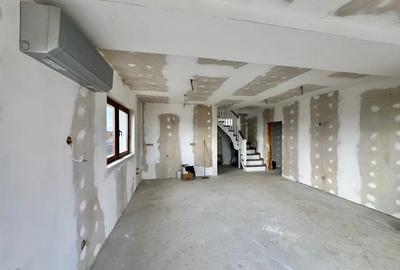 Casă în Central - 3