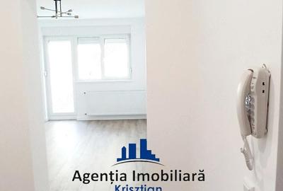 Apartament cu 3 camere semidecomandat în Careiului - 10
