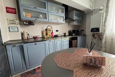 Apartament cu 3 camere decomandat, mobilat în Metalurgiei - 13