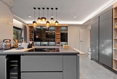 TUNARI, VILA MODERNA - 400 MP TOTAL, 1500 MP LOT! - 36