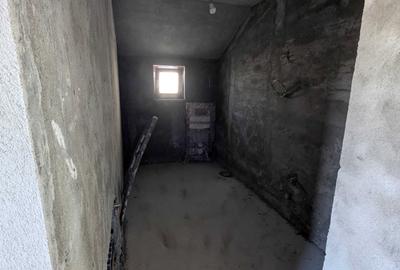 Casă cu 4 camere în Exterior Vest - 5