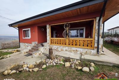 Casă cu 2 camere cu Teren 450 Mp în Miroslava - 1