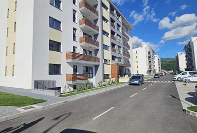 Apartament cu 2 camere decomandat în Central - 2