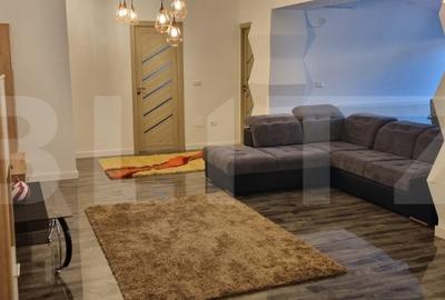 Apartament 3 camere, 105 mp, lux, terasa si piscina, loc gratar, zona 1 Mai - 2