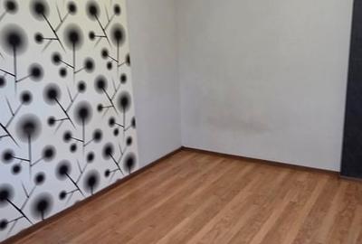 Apartament cu 4 camere decomandat în Olteniței - 6