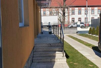 Casă cu 6 camere în Salonta - 6