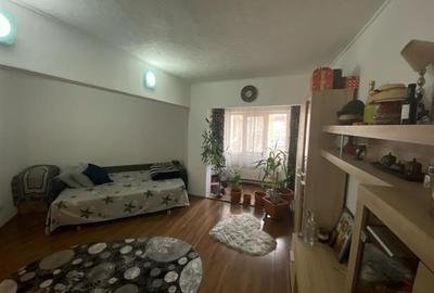 Apartament cu 2 camere decomandat, mobilat în Sud - 5
