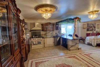 Casă cu 5 camere cu Teren 500 Mp în Calea Moldovei - 18
