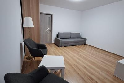 Dristor, garsoniera, metrou 1 minut, renovata recent - 2