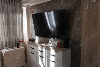 De vanzare garsoniera - 4