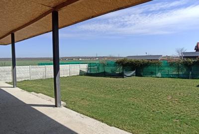 Casa de vanzare 4 cam 2 bai teren 900 mp Saftica-Dumbraveni - 2