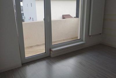 Casă cu 3 camere cu Teren 500 Mp în Dârvari - 1