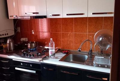 Inchiriez apartament cu doua camere - 1