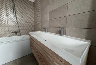 Duplex cu 4 camere cu Canalizare în Odăile - 13