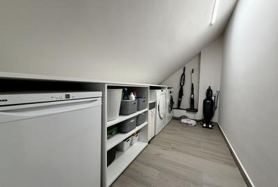 Penthouse exclusivist, expunere Sud – 100 mp util +50 mp Terasa - 10