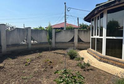 Casa individuala 178+30 mp, teren 557 mp, Urziceni, Centrul Vechi, mobilata - 39