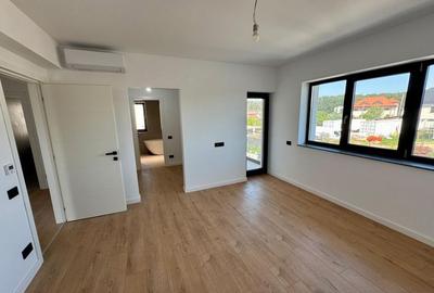 Vanzare vila cu 5 camere | Mogosoaia | Zona linistita - 11