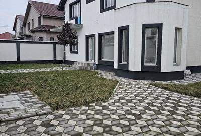 Casă cu 5 camere cu Teren 462 Mp în Lumina - 20