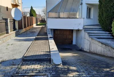 De vanzare casa 5 cam, singur in curte, Cal. Voinicenilor, Zona Horgosa - 4