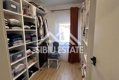 Casă cu 3 camere cu Teren 905 Mp în Central - 2