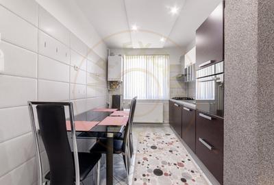 Apartament ultracentral 3 camere -munte- Campulung Muscel! - 4